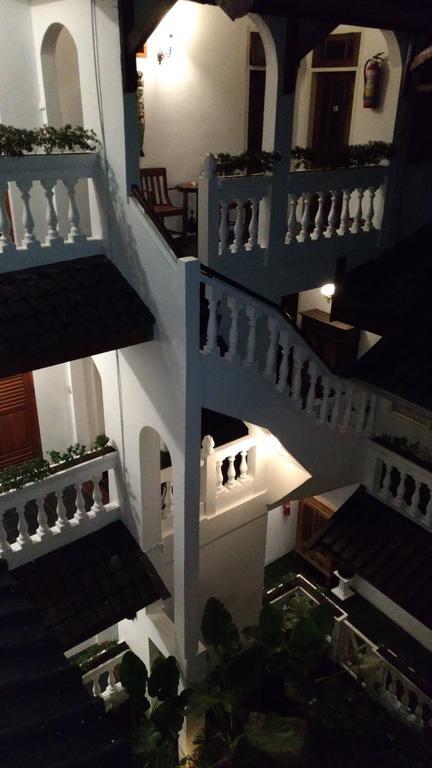 โรงแรมบลาโดะก์ ย้อกยาการ์ตา ยอกยาการ์ตา ภายนอก รูปภาพ
