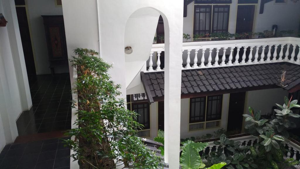 โรงแรมบลาโดะก์ ย้อกยาการ์ตา ยอกยาการ์ตา ภายนอก รูปภาพ